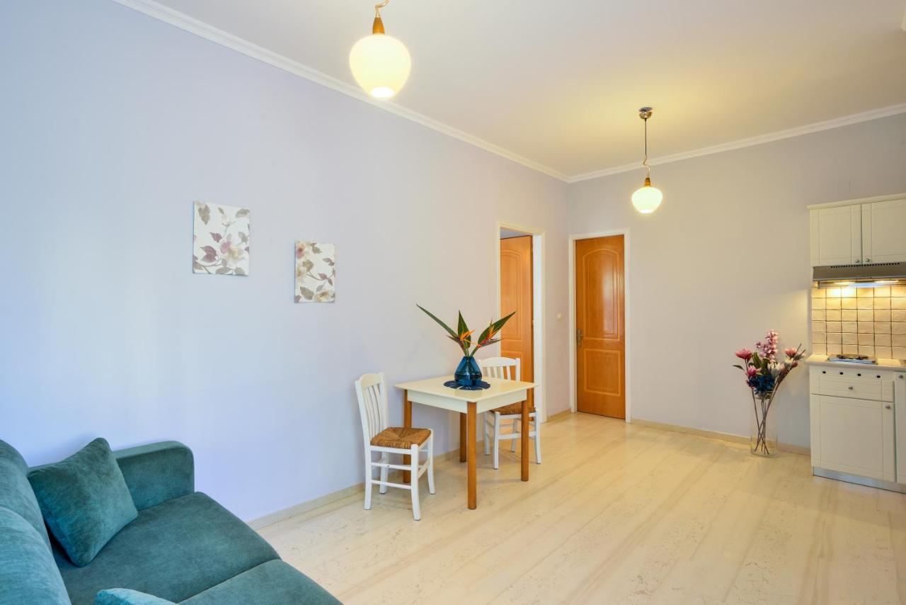 קאטו דרטסו Poseidon Apartments מראה חיצוני תמונה