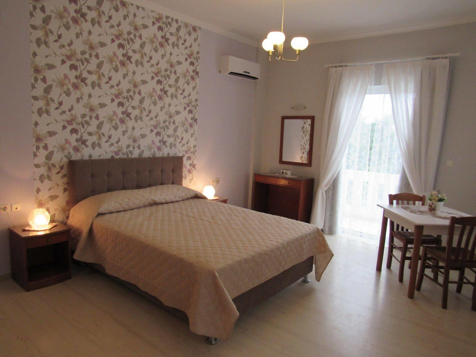 קאטו דרטסו Poseidon Apartments מראה חיצוני תמונה